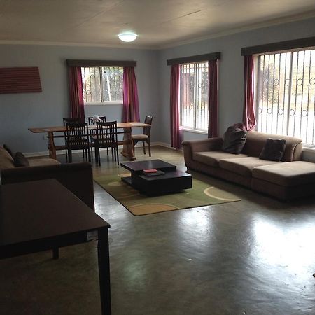 Teule Guest House Oloitokitok Luaran gambar