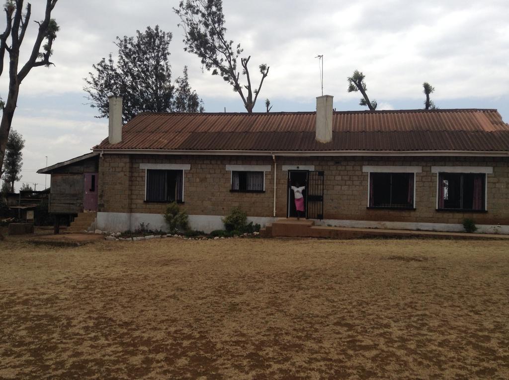 Teule Guest House Oloitokitok Luaran gambar