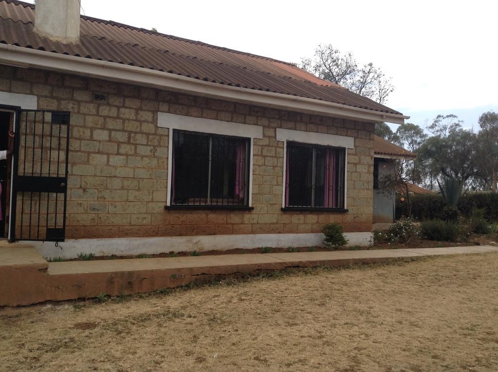 Teule Guest House Oloitokitok Luaran gambar
